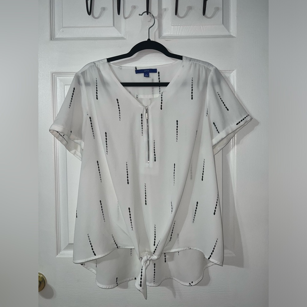 Apt. 9 High/Low Blouse